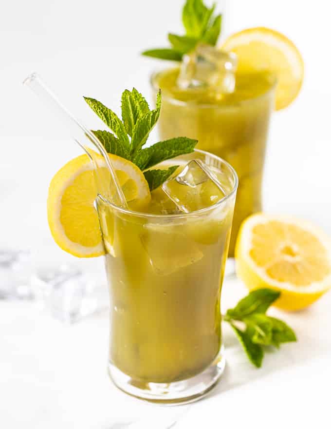 2 glasses of matcha lemonade