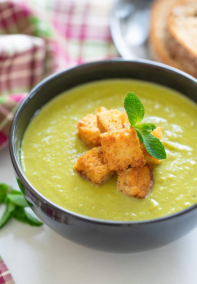 Vegan Pea Soup with croutons