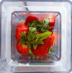 strawberries and mint in blender