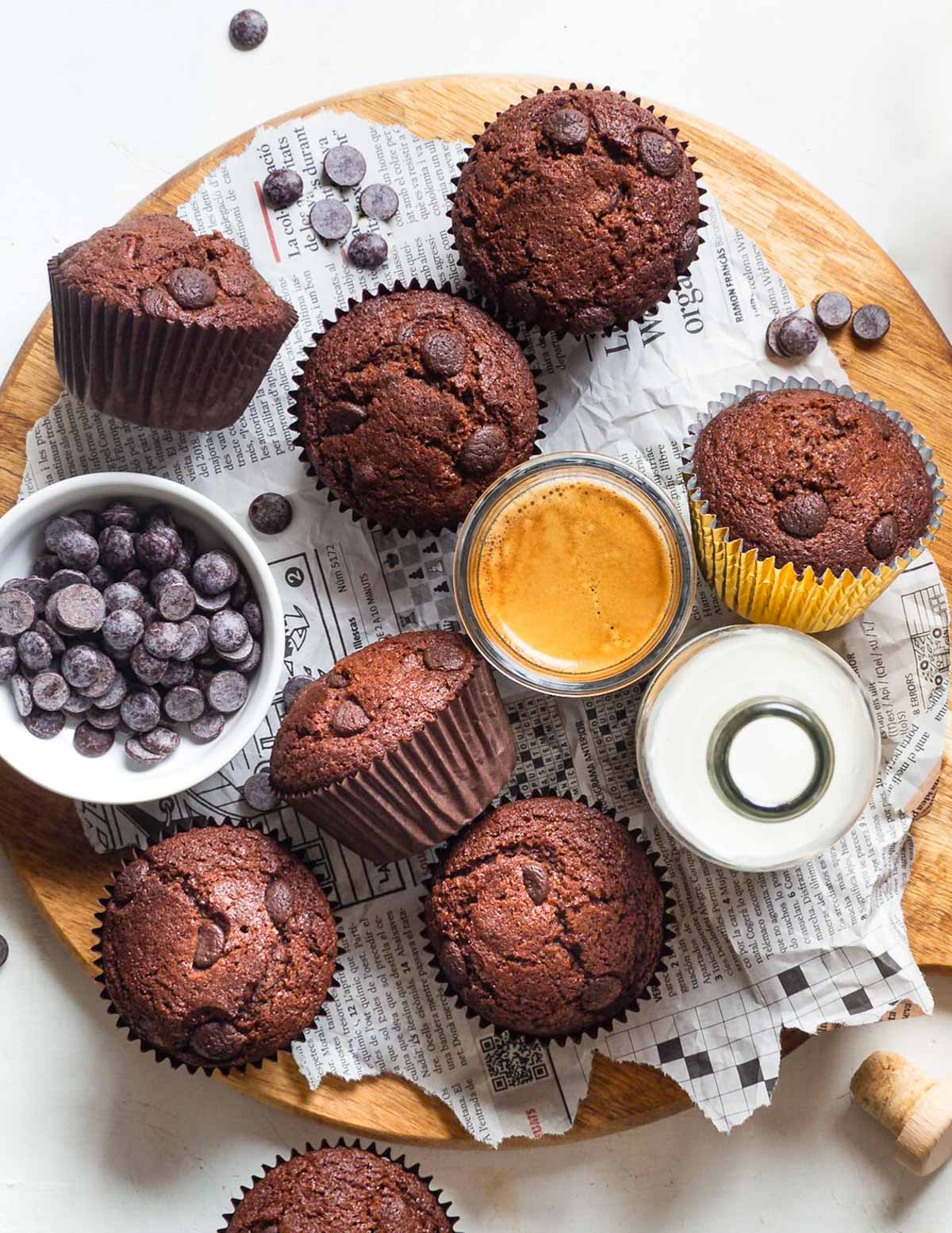 chocolate muffins and a glass of espresso with crema